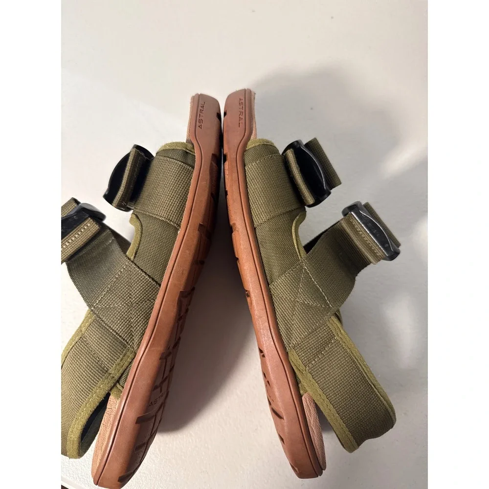 Astral P-Link Mens Sandals Olive Green Tan Outdoor Hiking Water Shoes Buckle 10